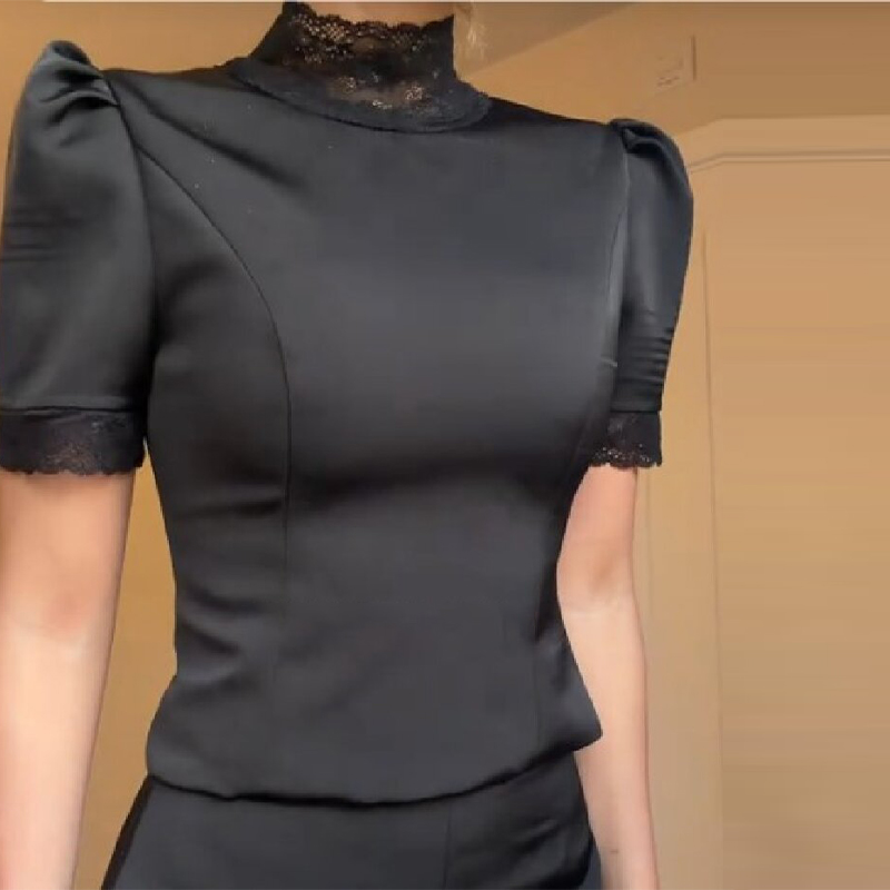 طقم قصير جديد للنساء من الساتا - مراجعة Shoulder Pad Set In وسعره
